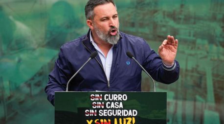Abascal ataca a Pedro Sánchez por su gestión del apagón histórico