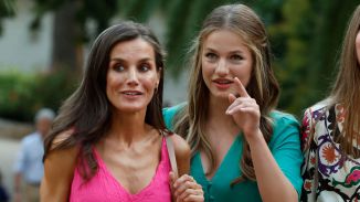 La Reina Letizia viaja a Panamá para ver a Leonor en una escala del buque Elcano