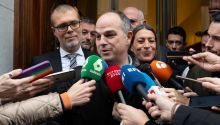 Junts presiona a Sánchez para que paralice la opa del BBVA al Sabadell