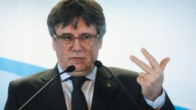 Puigdemont pone en duda que el Gobierno esté en contra de la opa del BBVA al Sabadell