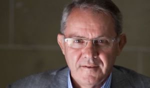 Muere José Ángel de la Casa, histórica voz del deporte en televisión