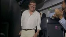 El vídeo viral de Los Morancos cantando por bulerías dentro de uno de los trenes parados