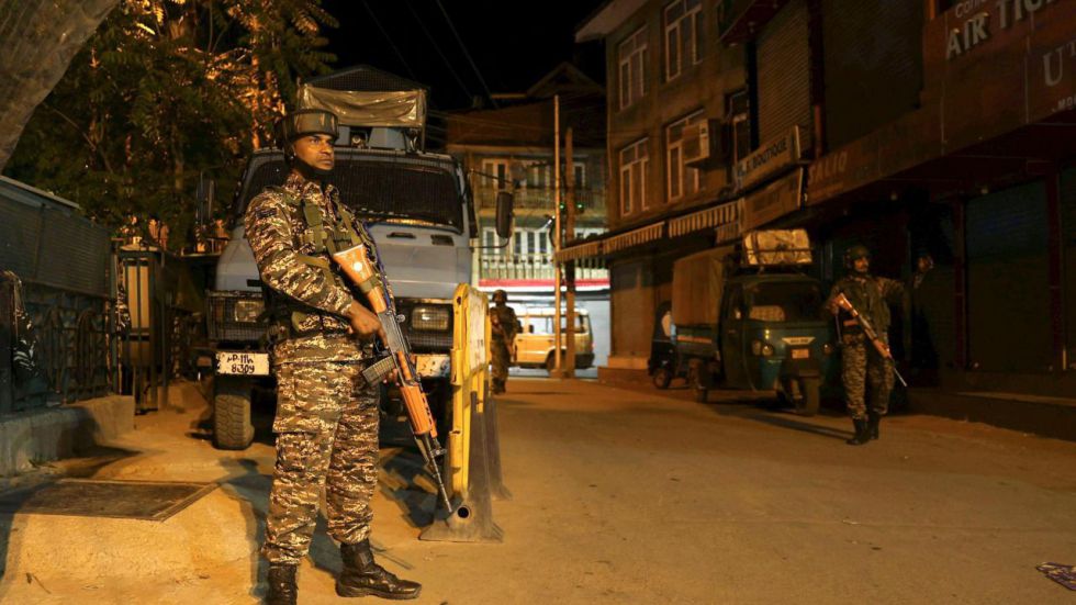La India bombardea nueve supuestas bases terroristas en Pakistán