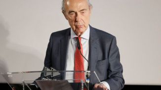 Luis Alberto de Cuenca gana el Premio Reina Sofía de Poesía Iberoamericana
