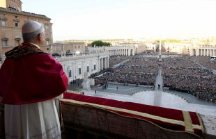 Primeros actos de León XIV: misa con los cardenales, el Regina Coeli y audiencia a medios