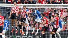 LaLiga. El Athletic reacciona y complica al Alavés