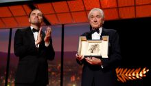 DiCaprio entrega la Palma de Oro de honor a un emocionado De Niro