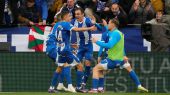LaLiga. El Alavés gana al Valencia y baja a Segunda a Las Palmas