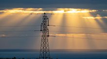 Red Eléctrica alertó en 2023 a la CNMC de elevadas tensiones en la red