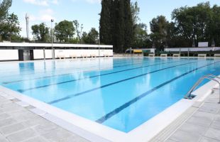 Abren las piscinas municipales de Madrid: horario y precio de las entradas