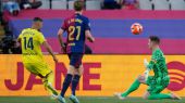 LaLiga. El Villarreal asegura la Champions ante un Barcelona de fiesta