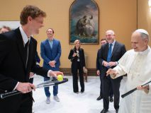 La curiosa respuesta de León XIV a Sinner cuando le propuso jugar al tenis en el Vaticano