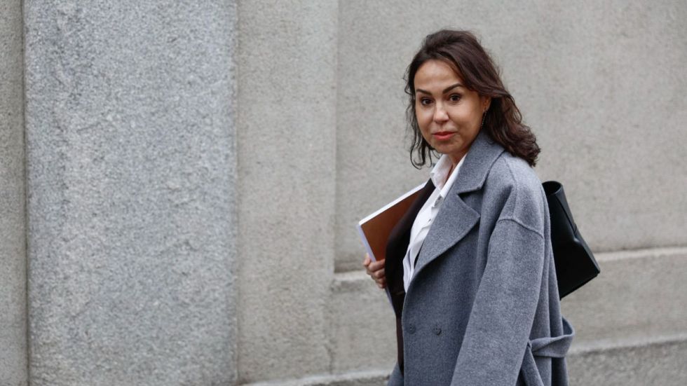 La Audiencia Nacional imputa a Isabel Pardo de Vera por tráfico de influencias y malversación