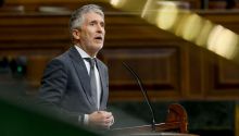 Marlaska reconoce 'errores puntuales' en la compra de munición israelí 'en proceso de rescisión'