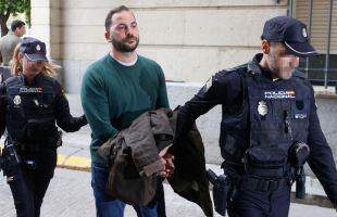 Procesan al sobrino de María del Monte y al resto de acusados por el asalto a su chalé