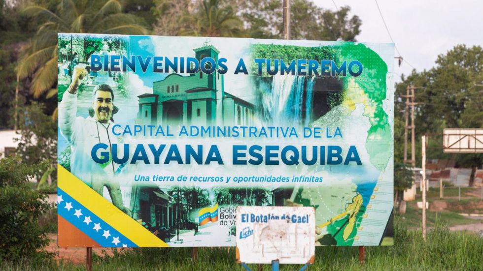 Venezuela celebra elecciones regionales con denuncias de 'sabotaje' y tensión en el Esequibo