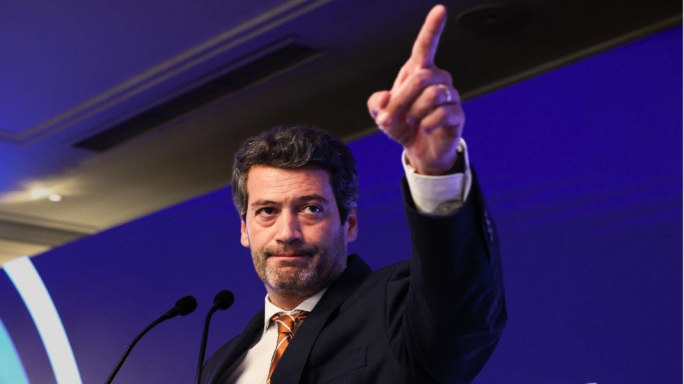 La ultraderecha arrebata a los socialistas el segundo puesto y liderará la oposición en Portugal