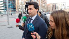 La jueza procesa a González Amador por fraude fiscal y falsificación de documentos