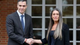 Sánchez cede a Cataluña la gestión de los secretarios, interventores y tesoreros municipales