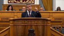 Page reivindica su pacto con el PP ante una política 'muy enferma'