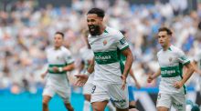 El Elche arrolla al Dépor en Riazor y vuelve a Primera División