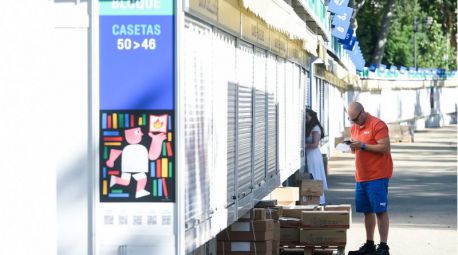 Agenda de la Feria del Libro de este lunes: actividades y firmas