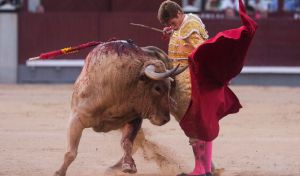 Sólo Borja Jiménez resuelve a la altura de una gran corrida de Jandilla en Las Ventas