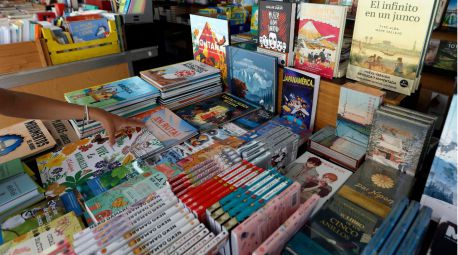 Agenda de la Feria del Libro de este viernes: actividades y firmas