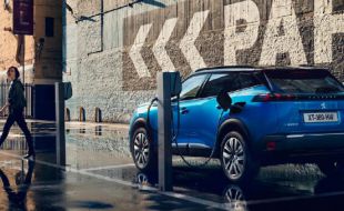 Peugeot sube en ventas eléctricas con el 2008