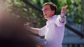 Almeida dice que el PP no se va a 'resignar ni rendir' para recuperar la democracia