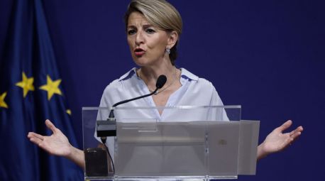 Sumar busca aprovechar la crisis del PSOE para imponer políticas sociales: 'No basta con pedir perdón'