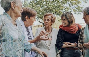 Talleres para hacer frente al edadismo y promover la acción comunitaria e intergeneracional