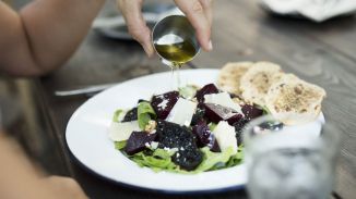 La dieta mediterránea y el deporte reducen un 59% el riesgo de tomar antidepresivos