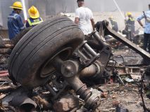 Un superviviente y 268 muertos en un accidente aéreo en India