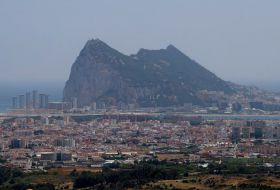 Las dudas del acuerdo con Gibraltar: empleo, pensiones e IVA, pendientes de desarrollar