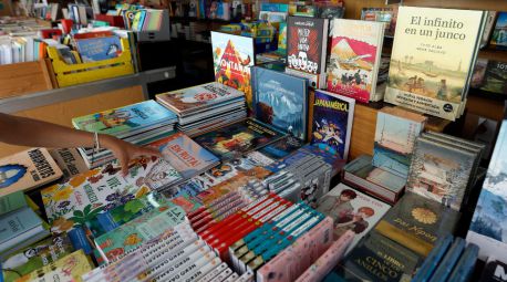 La Feria del Libro cierra con más ventas y visitas que la edición del año pasado
