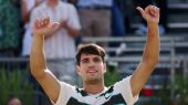 Queen's. Alcaraz tumba a Bautista y jugará la final del torneo