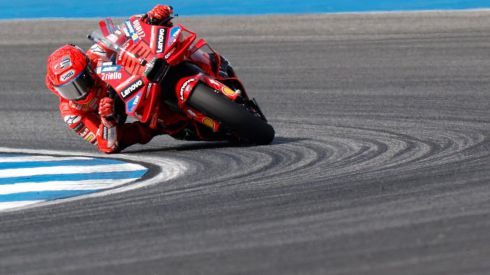 GP Italia. Marc Márquez arrasa en Mugello: 'pole' y victoria al 'esprint'