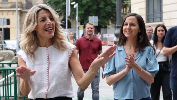 La ministra de Trabajo señala que los socialistas 'no pueden mirarnos a los ojos porque nosotros no robamos' y la líder de Podemos proclama que 'el Gobiern
