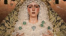 Devotos de la Macarena protestan por la nueva imagen de la Virgen