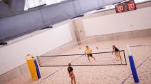 Madrid estrena pabellón cubierto de vóley playa