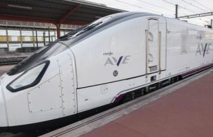 Interrumpida durante dos horas la circulación de alta velocidad Madrid-Barcelona
