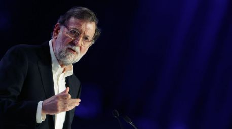 Rajoy llama a propiciar el cambio sin caer en 'un nuevo sanchismo'