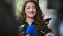 Ester Muñoz contacta con todos los grupos parlamentarios, excepto Bildu