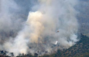 Los Bomberos dan por estabilizado el incendio de Tarragona, tras quemar 3.321 hectáreas