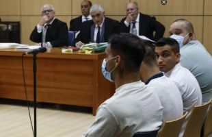 Ordenan buscar y detener a los dos fugados tras su condena por violar en grupo a una menor en Valencia