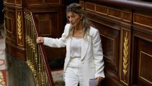 Díaz exige a Sánchez que cambie el rumbo: 'Gobernar no es resistir, es transformar'