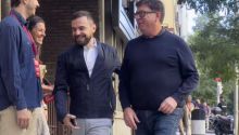 El secretario de Organización del PSOE-A: 'Por mi amigo Salazar pongo la mano en el fuego'