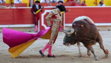 Solo De Justo pasea una oreja de una notable corrida de Victoriano del Río