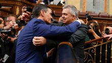 Hasta Tezanos reconoce el desplome del PSOE por el caso Cerdán